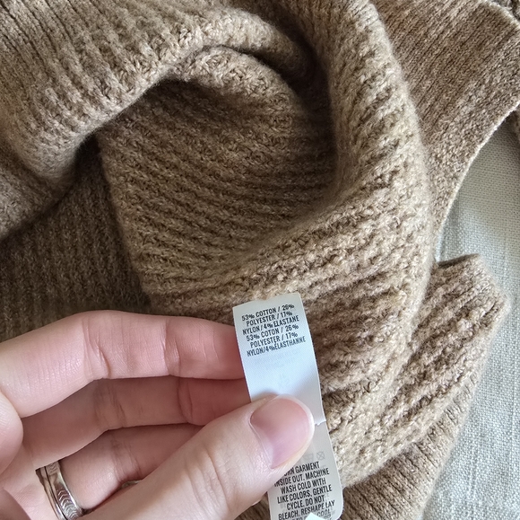 Aerie Camel Oversized Waffle Sweater XS - Picture 6 of 7